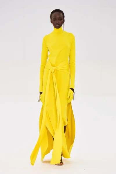 Look 27